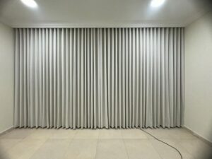 نقدم لكم خدمات تفصيل الكنب بأعلى معايير الجودة والاحترافية. سواء كنت تبحث عن تصميم كلاسيكي أو عصري، فريقنا من الخبراء على استعداد لتحويل أفكارك إلى واقع ملموس. اختر الأقمشة والألوان التي تعكس ذوقك الشخصي واجعل كل قطعة في منزلك تتميز بالأناقة والراحة. تواصل معنا اليوم لبدء مشروع تصميمك المخصص. 🛋️✨ #تفصيل_كنب #تصميم_داخلي #جودة #احترافية